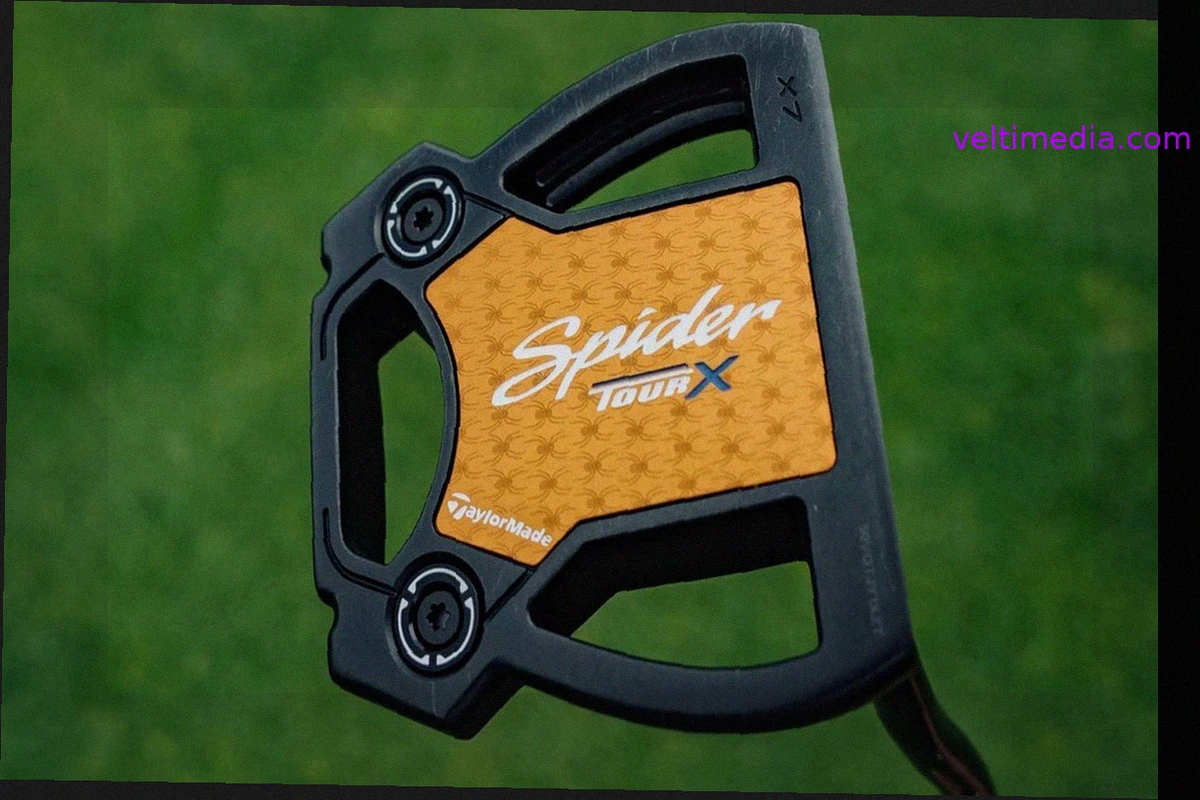 Michael Thorbjornsen's Strategic Putter Switch for Victory