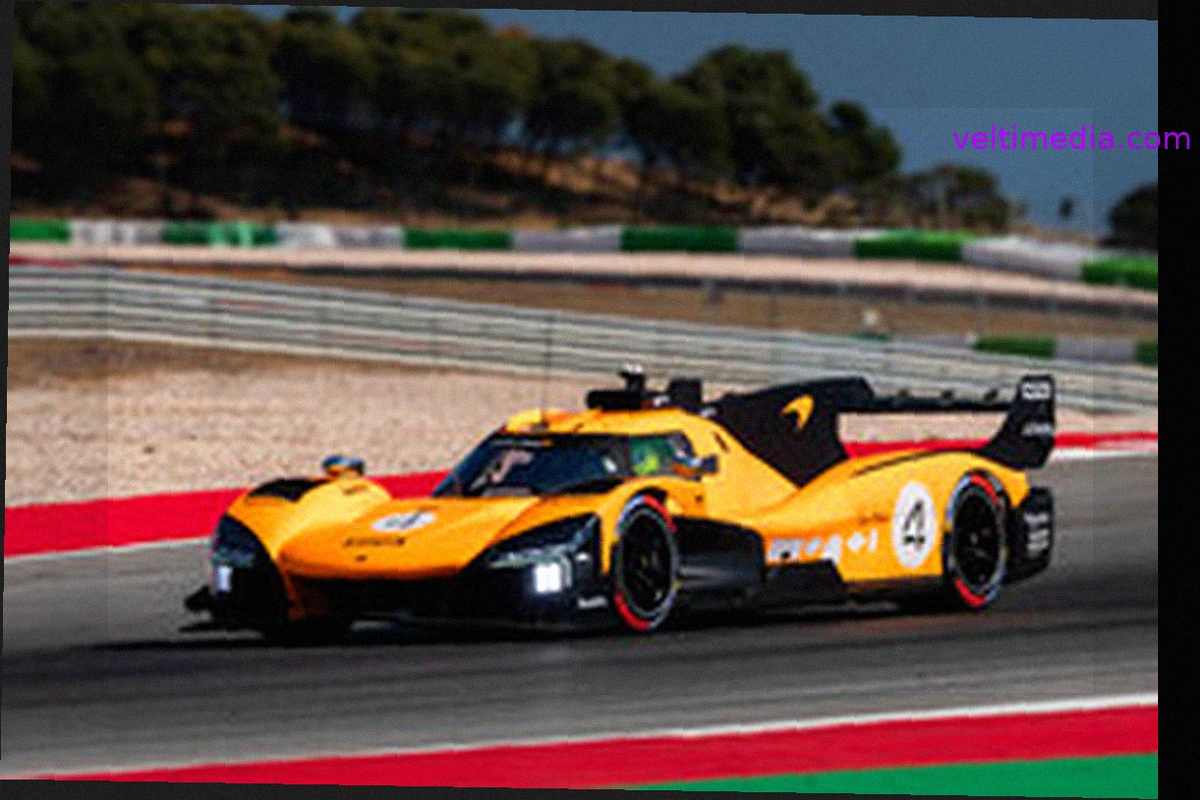 Norris Tests McLaren Hypercar