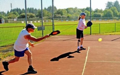 Pickleball: buy all necessary equipments for perfect game play
